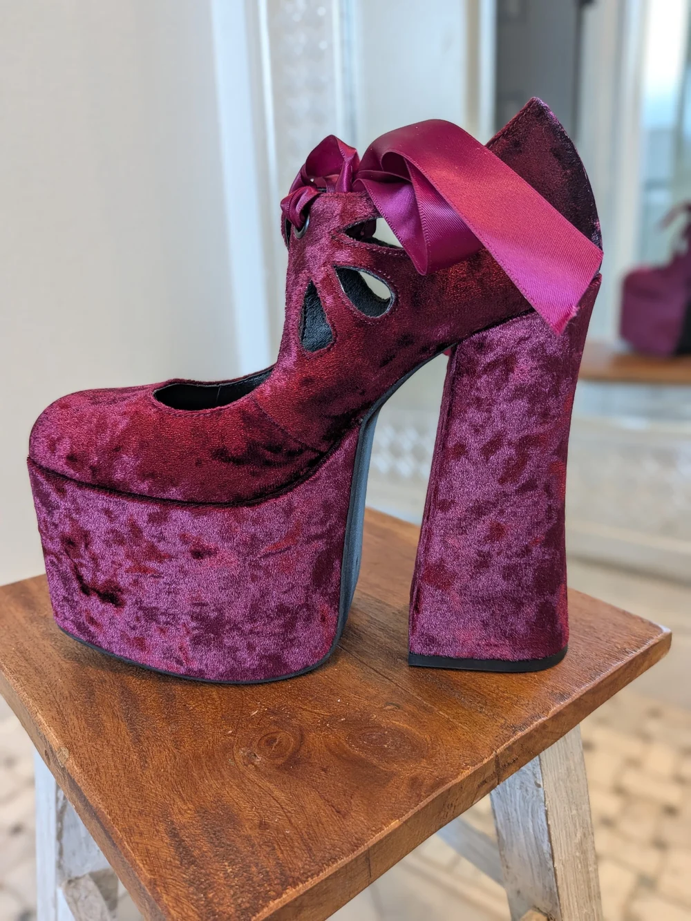 NWOT Widow By Dollskill 7 DECADENT VISION PLATFORM MARY JANES